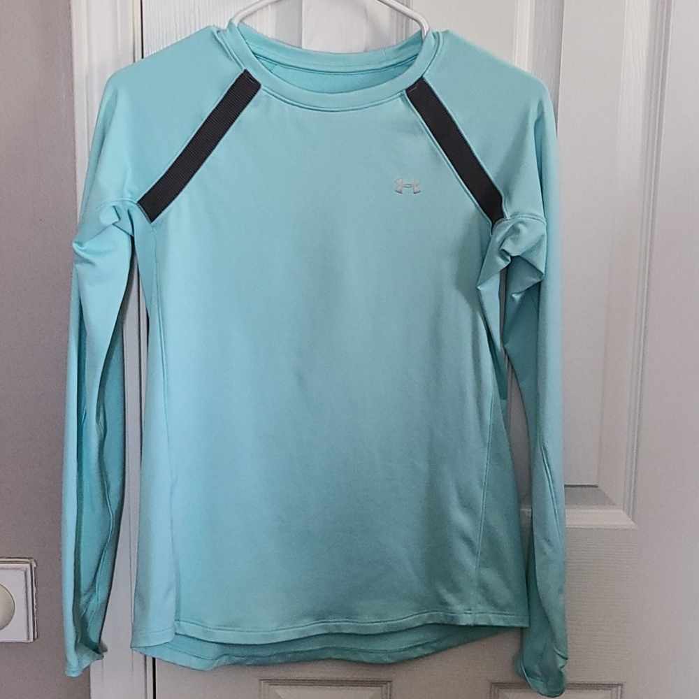 L/S Under Armour shirt